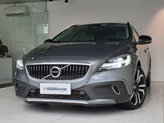 VOLVO V40 2.0 T4 CROSS COUNTRY GASOLINA 4P AUTOMÁTICO VOLVO V40 2.0 T4 CROSS COUNTRY GASOLINA 4P AUTOMÁTICO